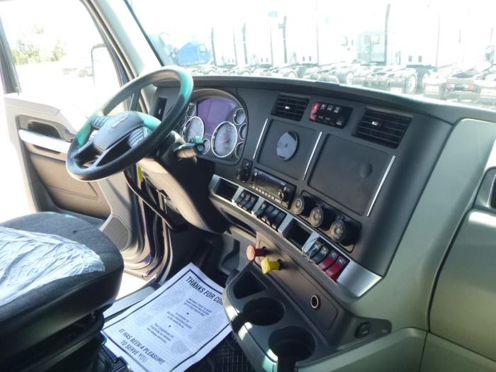 2022 Kenworth T680 Base