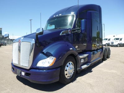 2022 Kenworth T680 Base