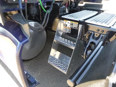 2022 Kenworth T680 Base