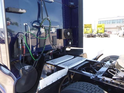 2022 Kenworth T680 Base