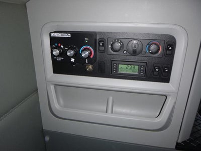 2021 Kenworth T680 Base