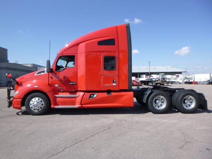 2021 Kenworth T680 Base