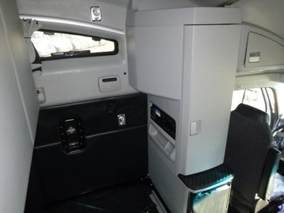 2022 Kenworth T680 Base