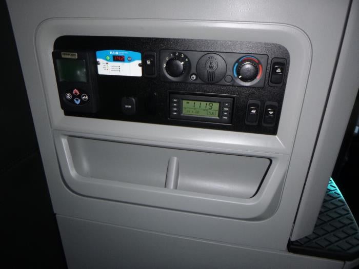 2022 Kenworth T680 Base