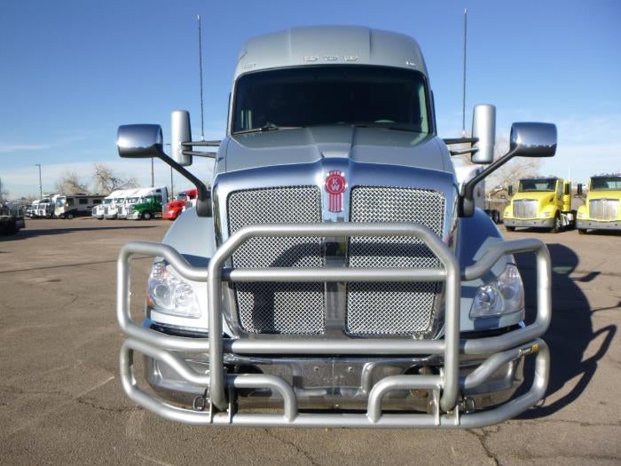 2022 Kenworth T680 Base