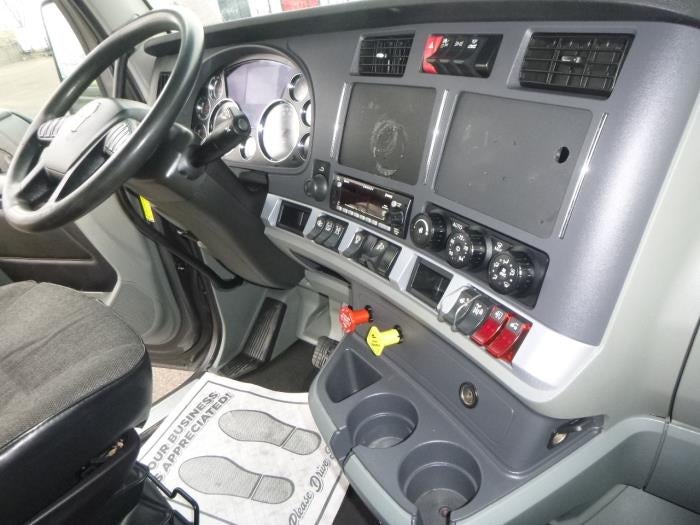 2022 Kenworth T680 Base