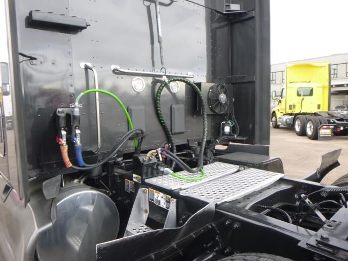 2022 Kenworth T680 Base