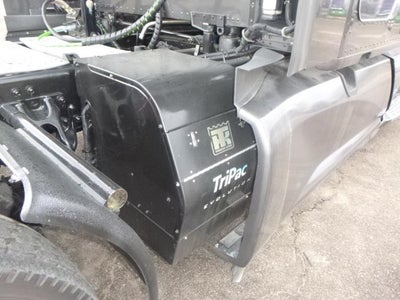 2022 Kenworth T680 Base