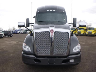 2022 Kenworth T680 Base