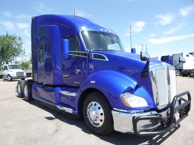 2022 Kenworth T660 Base
