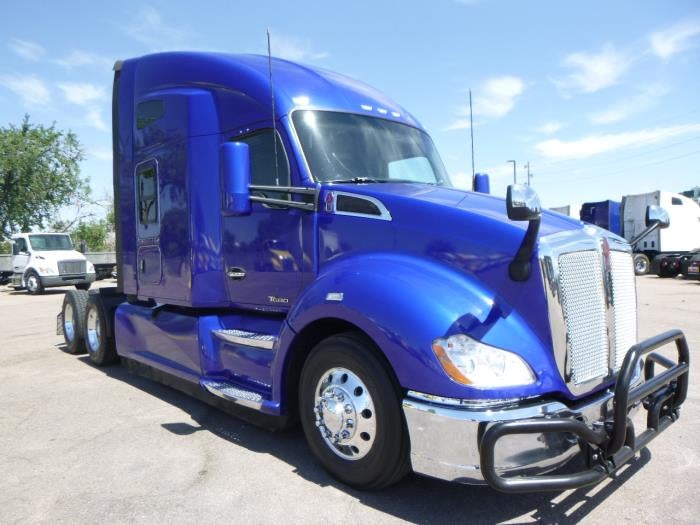 2022 Kenworth T660 Base