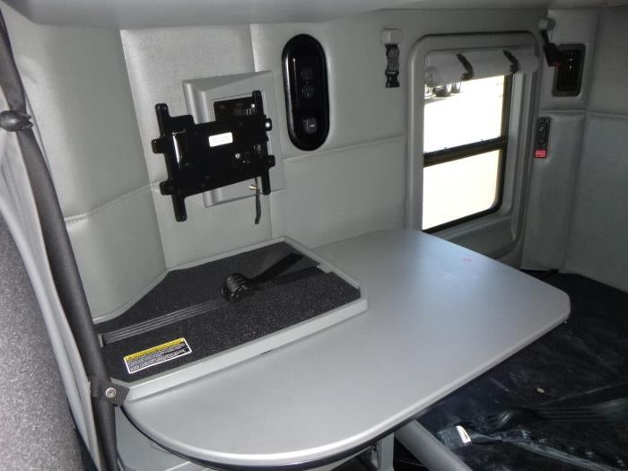 2022 Kenworth T660 Base
