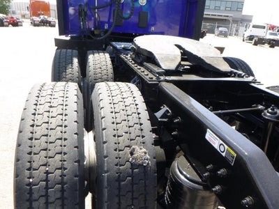 2022 Kenworth T660 Base