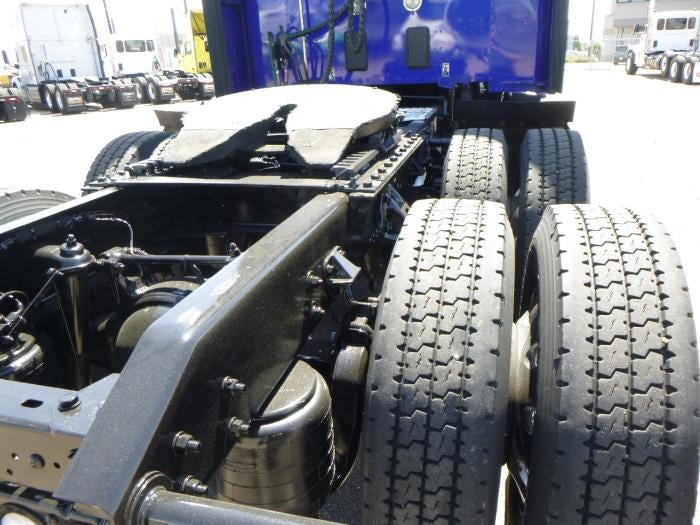2022 Kenworth T660 Base