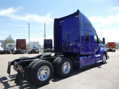 2022 Kenworth T660 Base