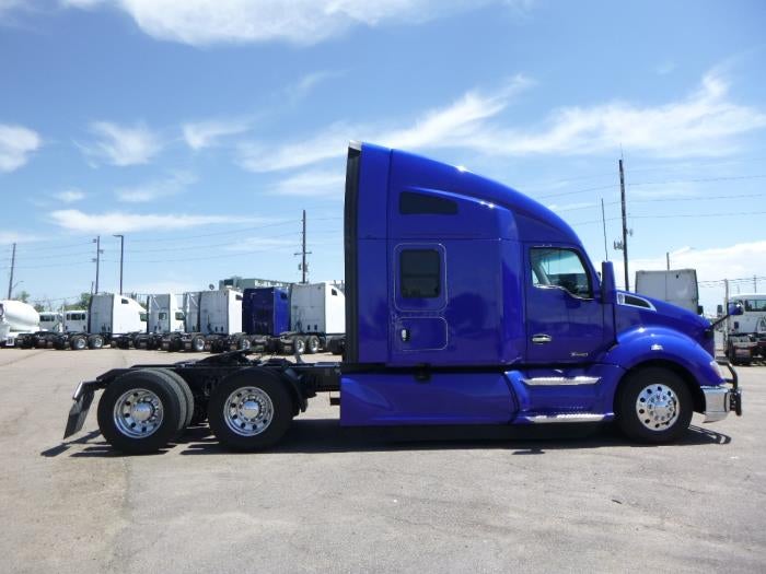 2022 Kenworth T660 Base
