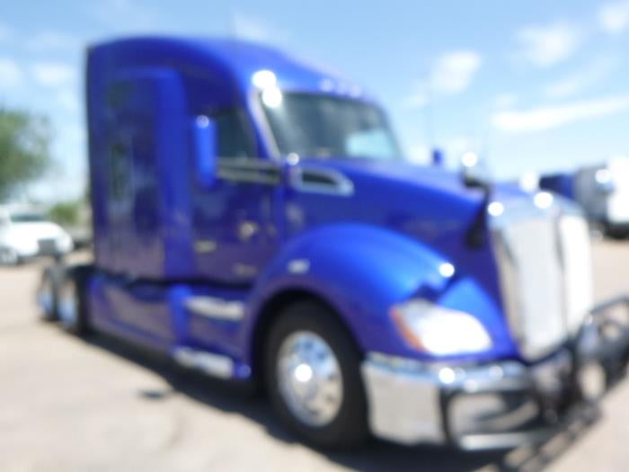 2022 Kenworth T660 Base