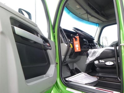 2022 Kenworth T680 Base