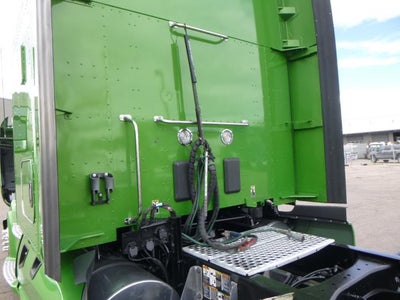 2022 Kenworth T680 Base