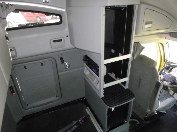 2021 Kenworth T680 Base