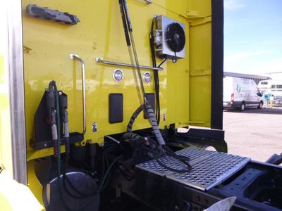 2021 Kenworth T680 Base