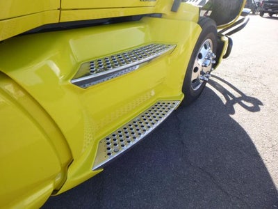 2021 Kenworth T680 Base