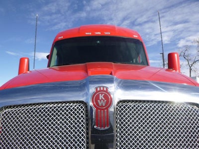 2021 Kenworth T680 Base