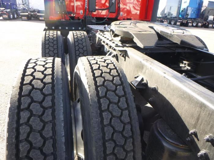 2021 Kenworth T680 Base