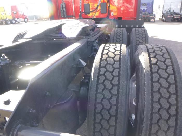 2021 Kenworth T680 Base