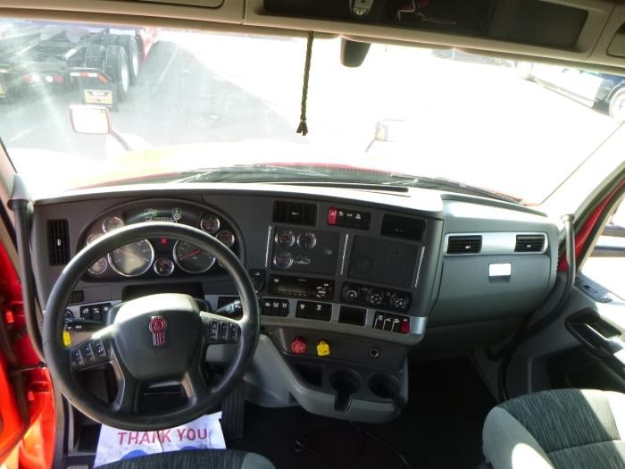 2021 Kenworth T680 Base