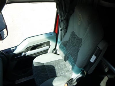 2021 Kenworth T680 Base