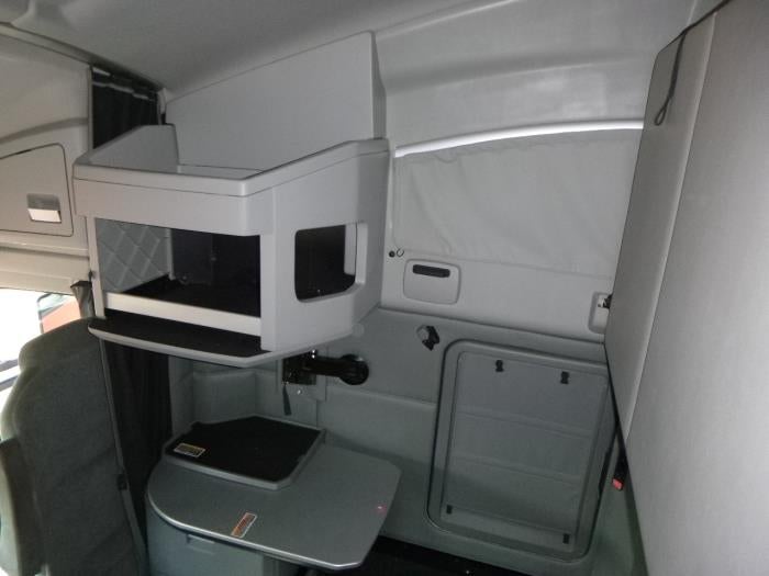 2021 Kenworth T680 Base