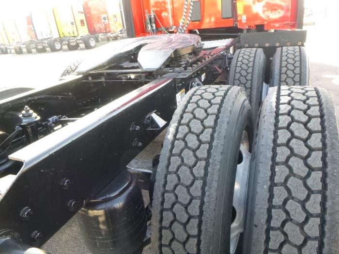 2021 Kenworth T680 Base