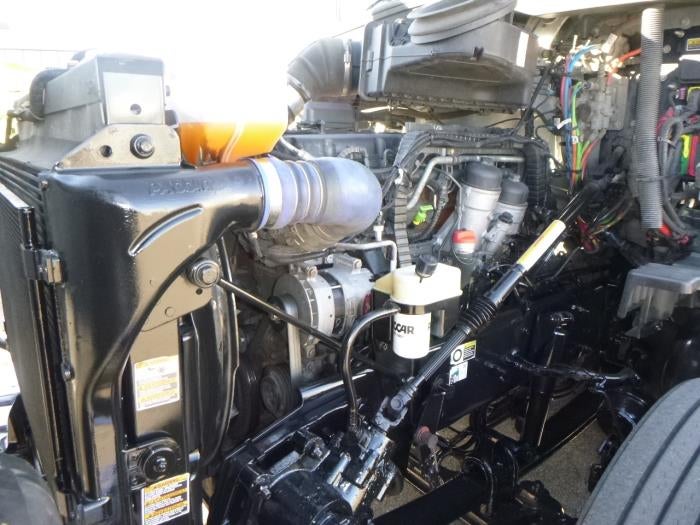 2022 Kenworth T680 Base