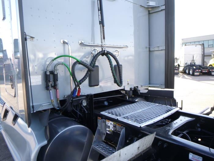 2022 Kenworth T680 Base