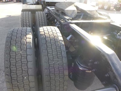 2022 Kenworth T680 Base