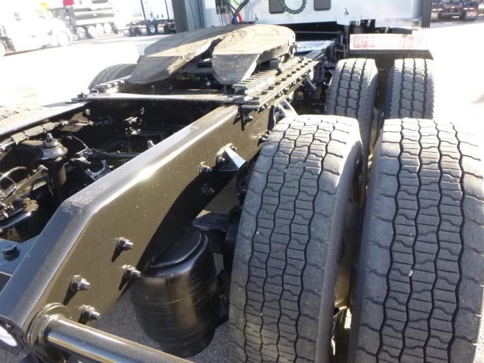 2022 Kenworth T680 Base