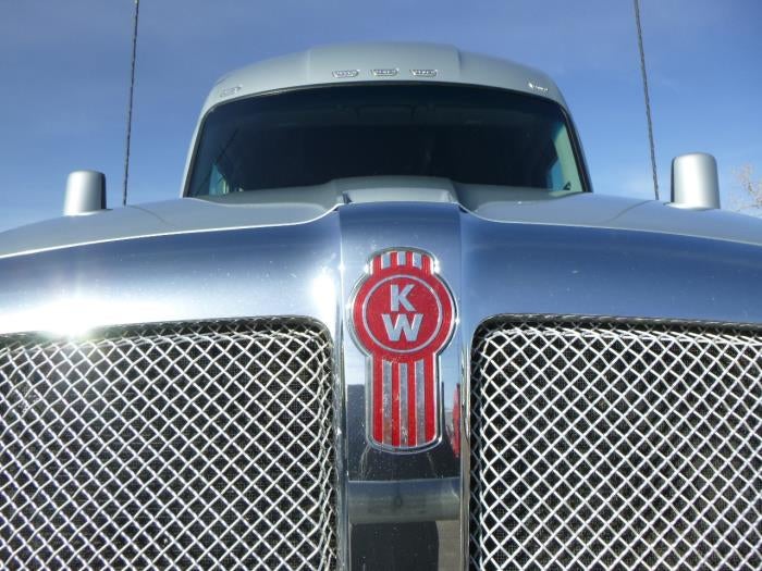 2022 Kenworth T680 Base