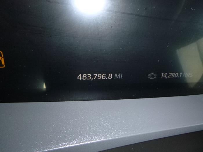 2022 Kenworth T680 Base