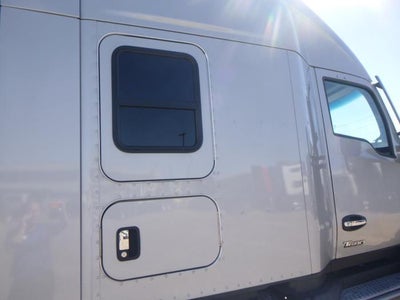 2023 Kenworth T680 Base