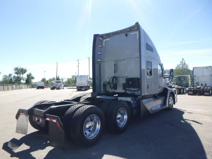 2023 Kenworth T680 Base