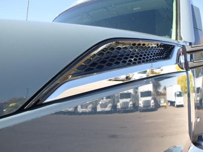 2023 Kenworth T680 Base