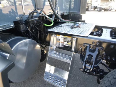 2023 Kenworth T680 Base