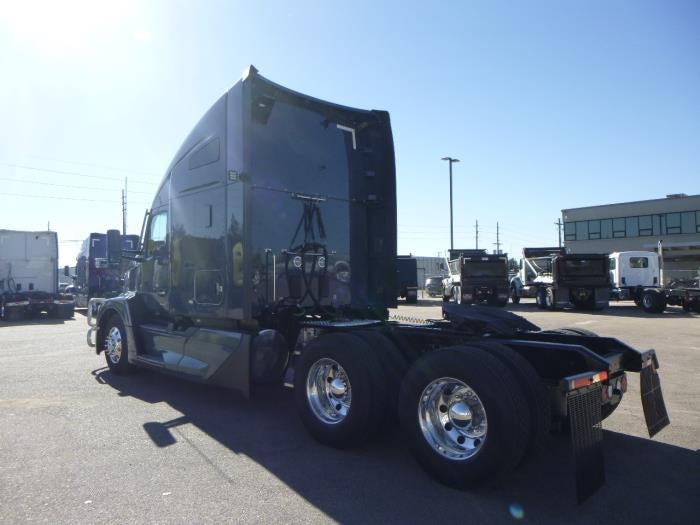 2023 Kenworth T680 Base