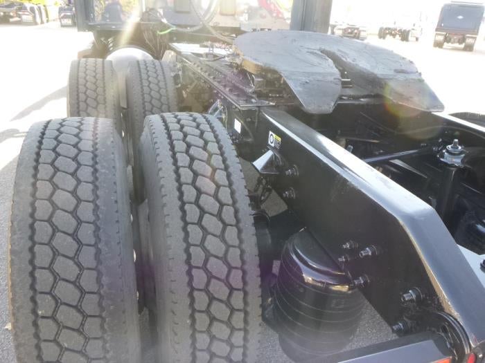 2023 Kenworth T680 Base