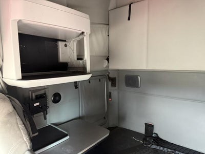 2021 Kenworth T680 Base