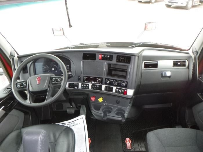 2024 Kenworth T680 Base