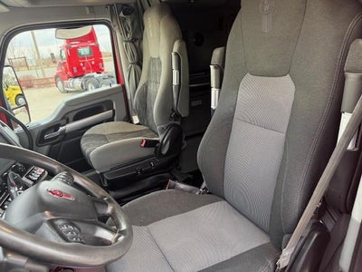 2021 Kenworth T680 Base