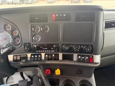 2021 Kenworth T680 Base