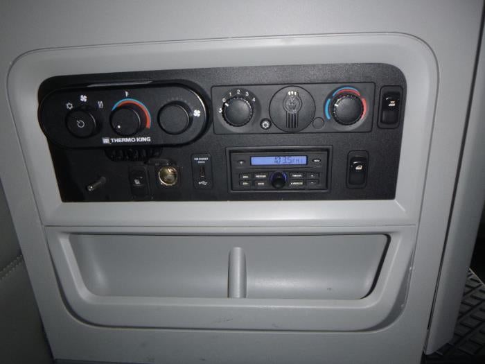 2022 Kenworth T680 Base